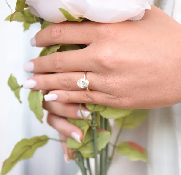 Why Oval Engagement Rings with 3 Carat Diamonds Ring Are the Perfect Choice